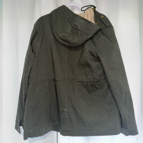 Cargo Jacket - Picture 2 of 2